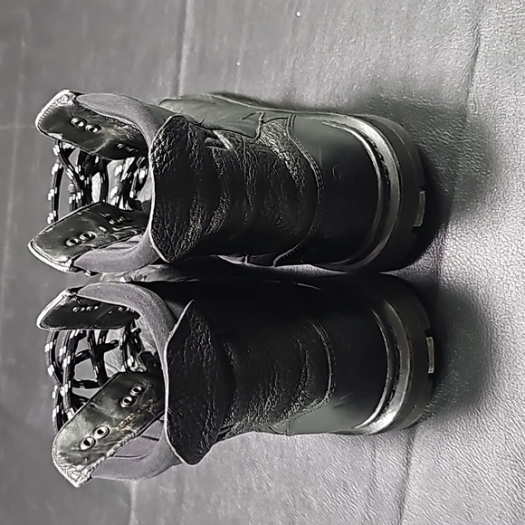 Y-3 boots - Picture 8 of 9